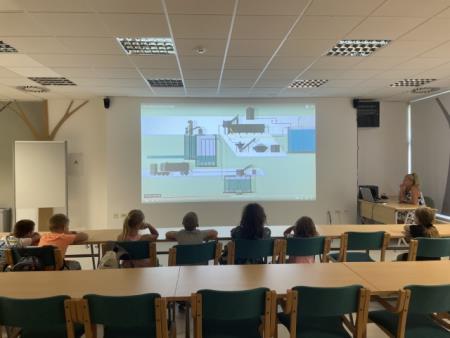 Odbojka, ustvarjanje in vodne igre za nepozabno poletje 6